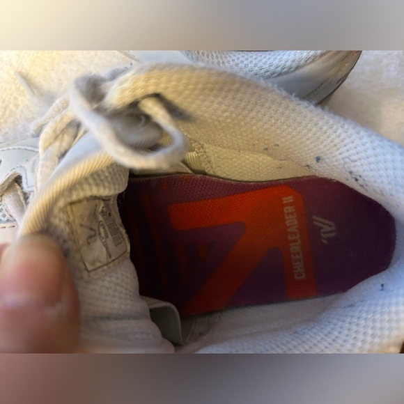 White competition cheer shoe by varsity - Picture 5 of 5